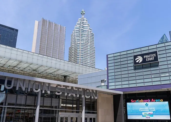 Beautiful Modern Toronto Luxurious Scotiabank Arena
